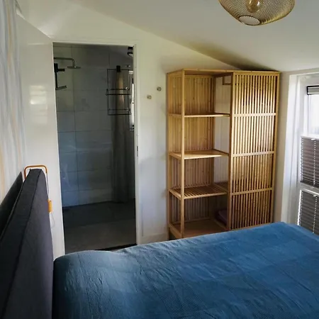 Beautiful Close To Beaches *