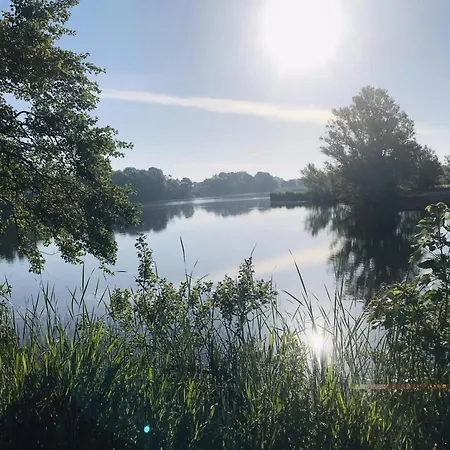 度假居 Beautiful Close To Beaches